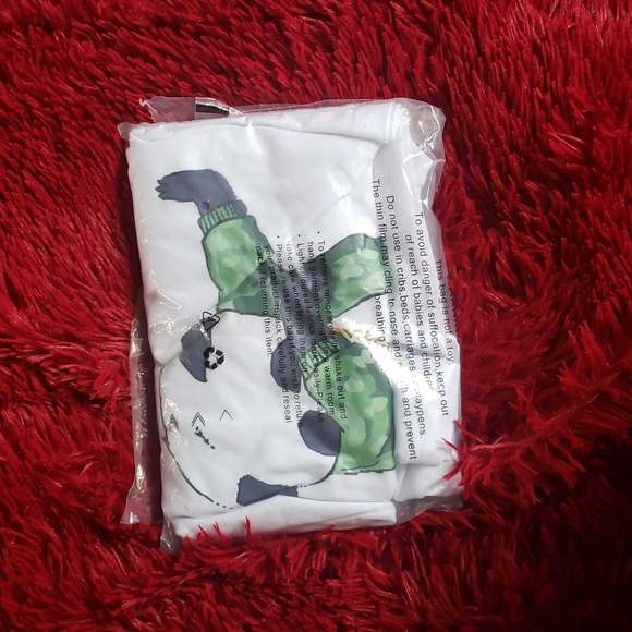 Shirt - Picture 2 of 2